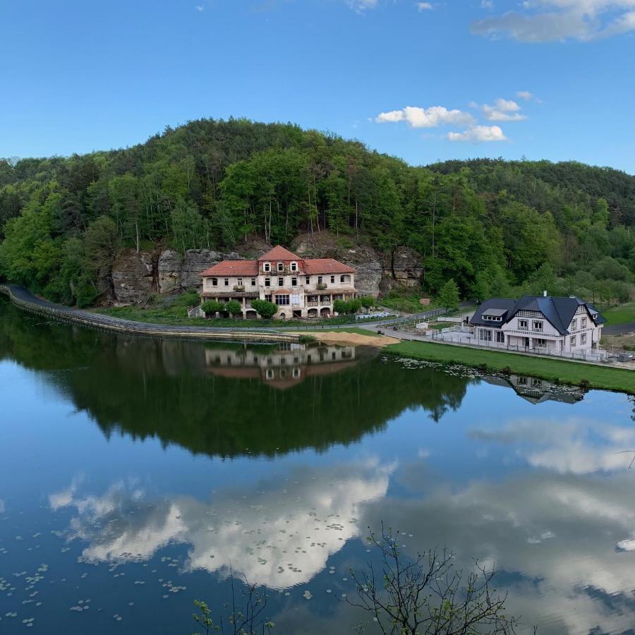 Penzion A Kemp Harasov Hotel Vysoka  Exterior foto